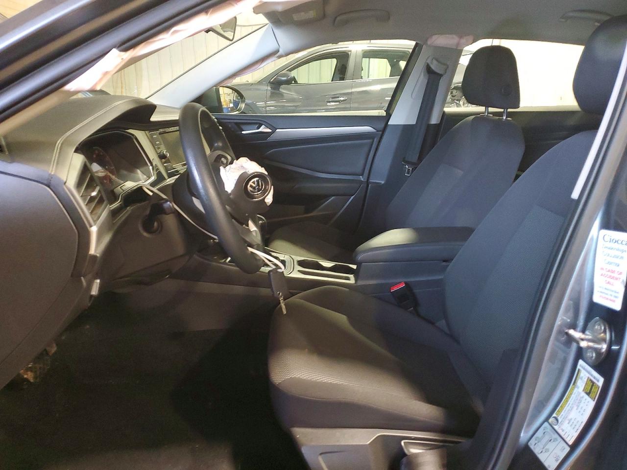 Volkswagen Jetta S