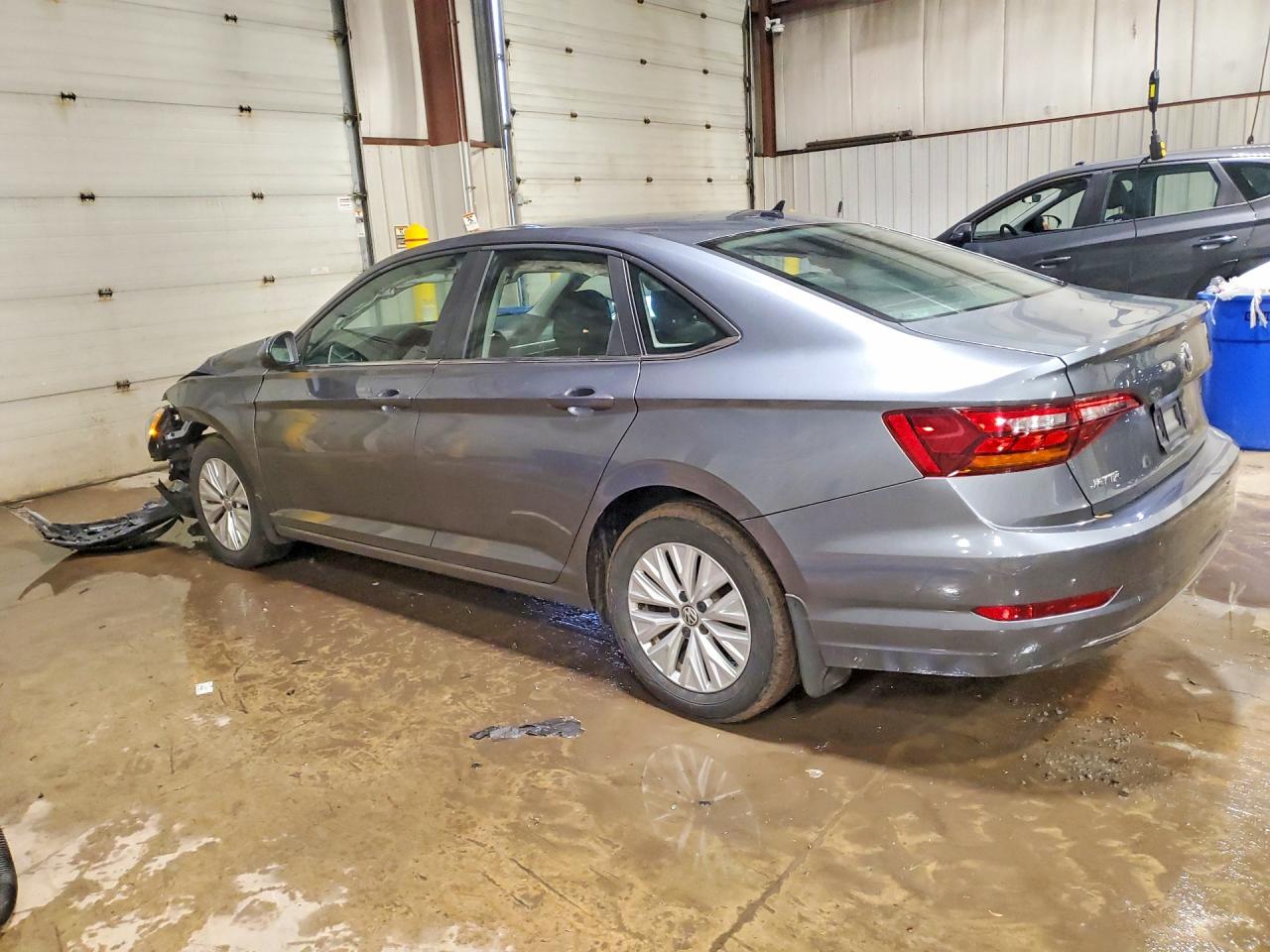 Volkswagen Jetta S