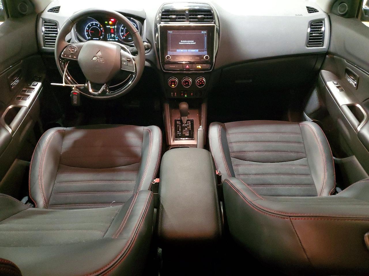 Mitsubishi Outlander S