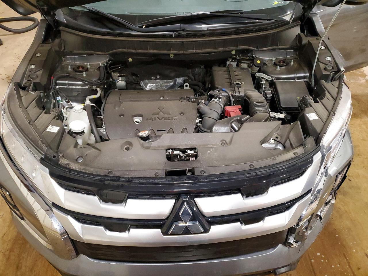 Mitsubishi Outlander S