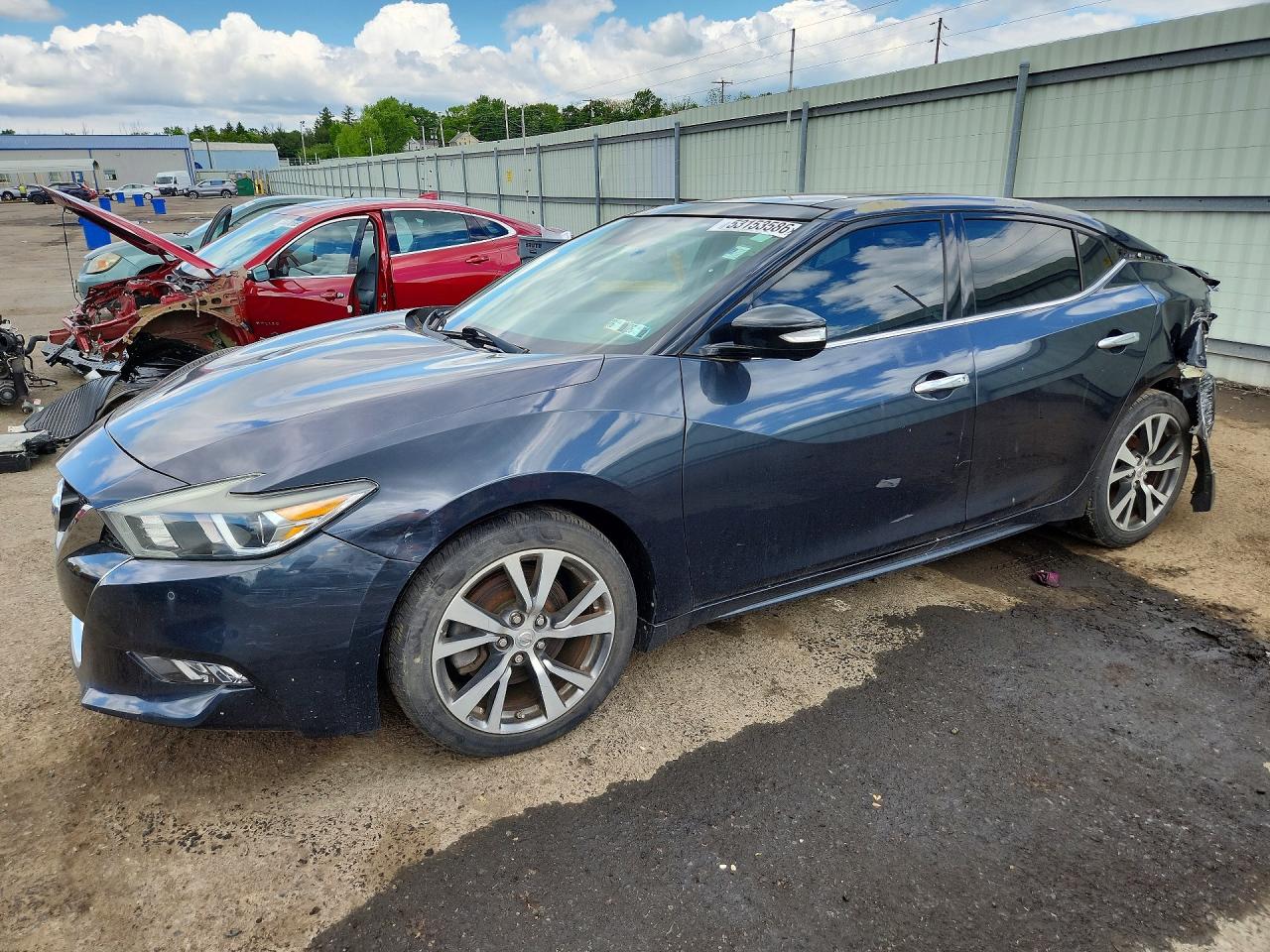 Salvage Nissan Maxima Image