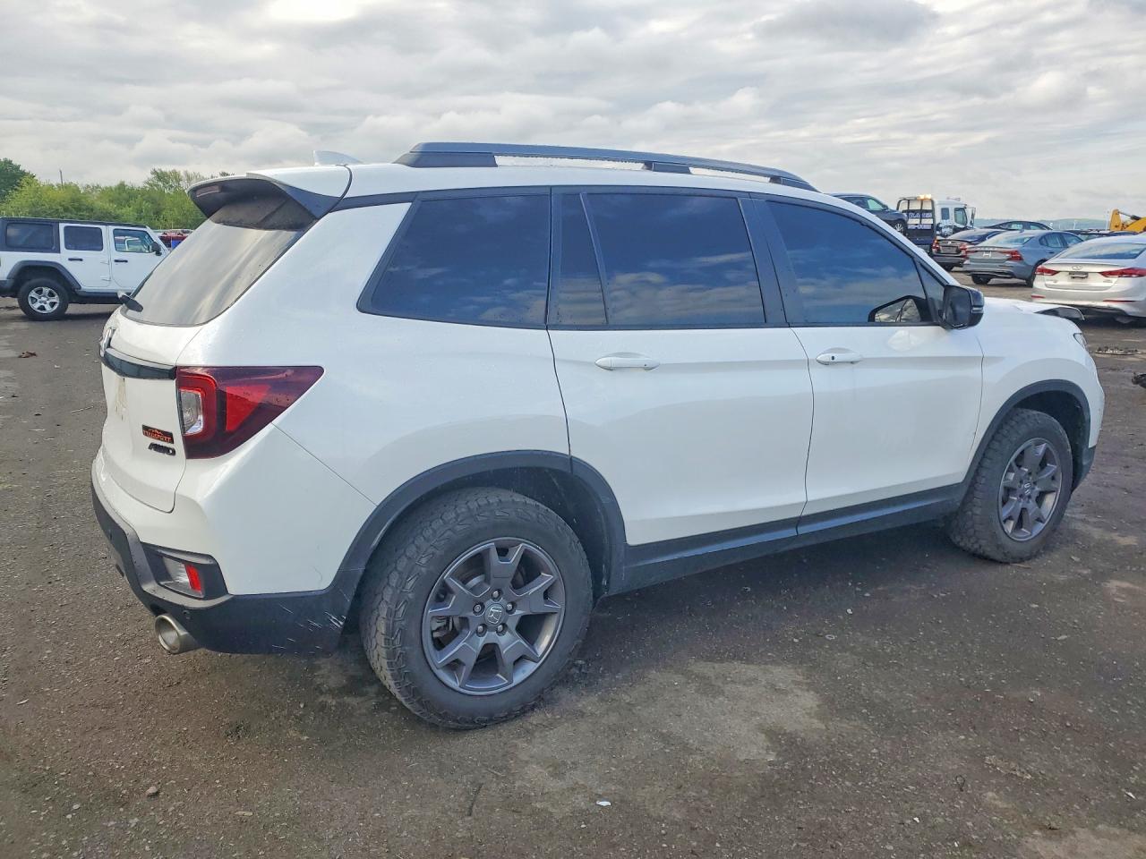 Honda Passport Trail Sport