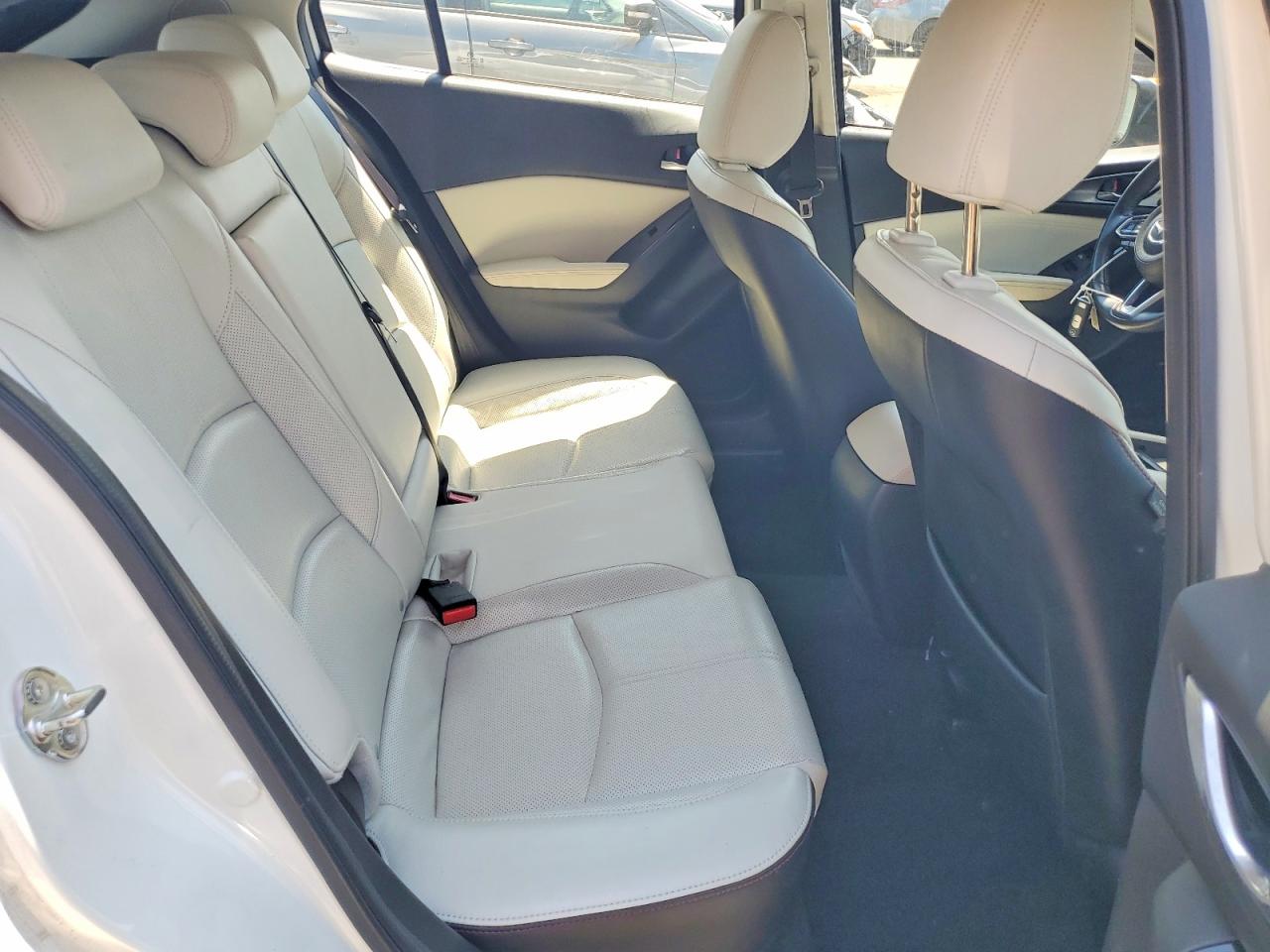 Mazda 3 Grand Touring