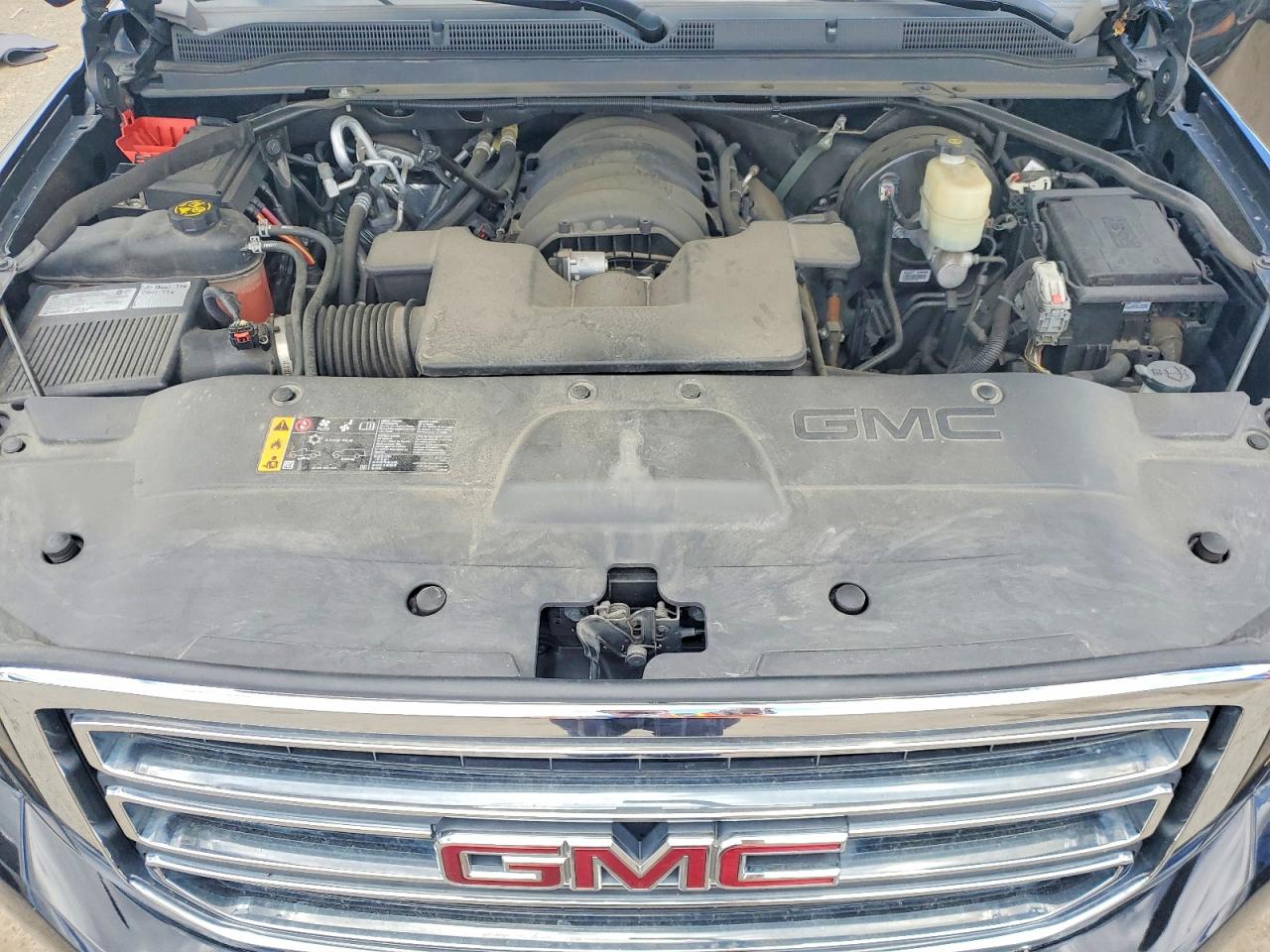 GMC Yukon Sle