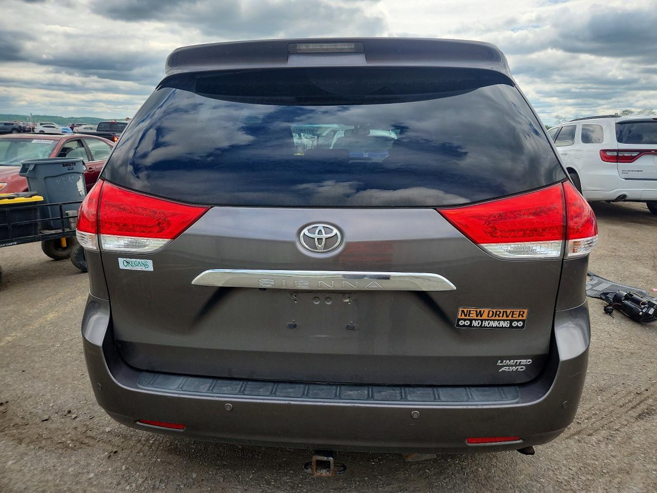 Toyota Sienna Xle 7-passenger