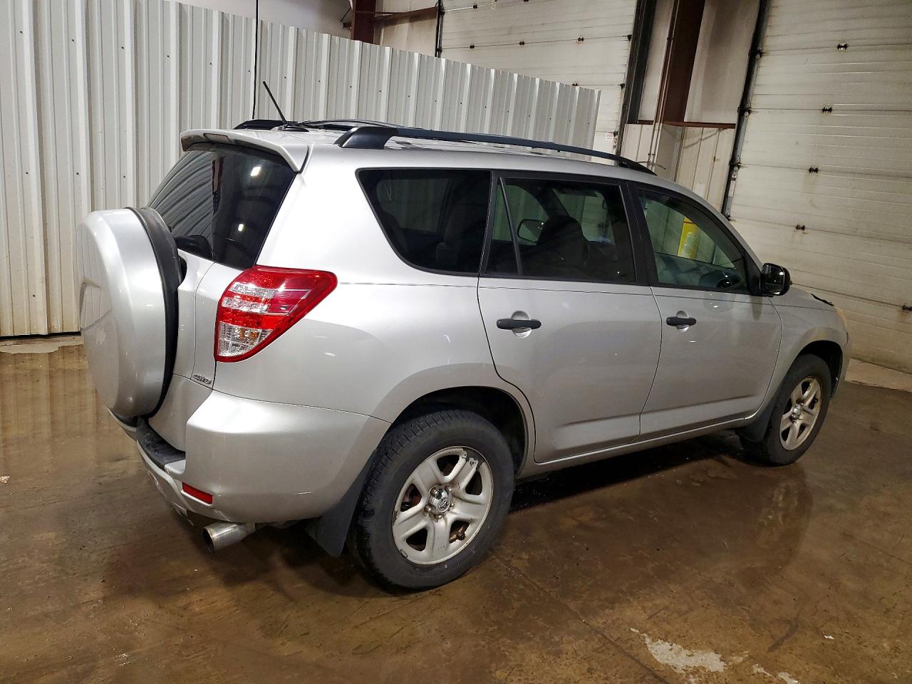 Toyota RAV4 Base