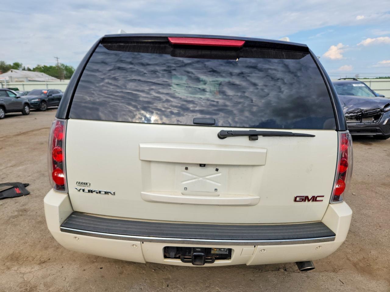 GMC Yukon Denali
