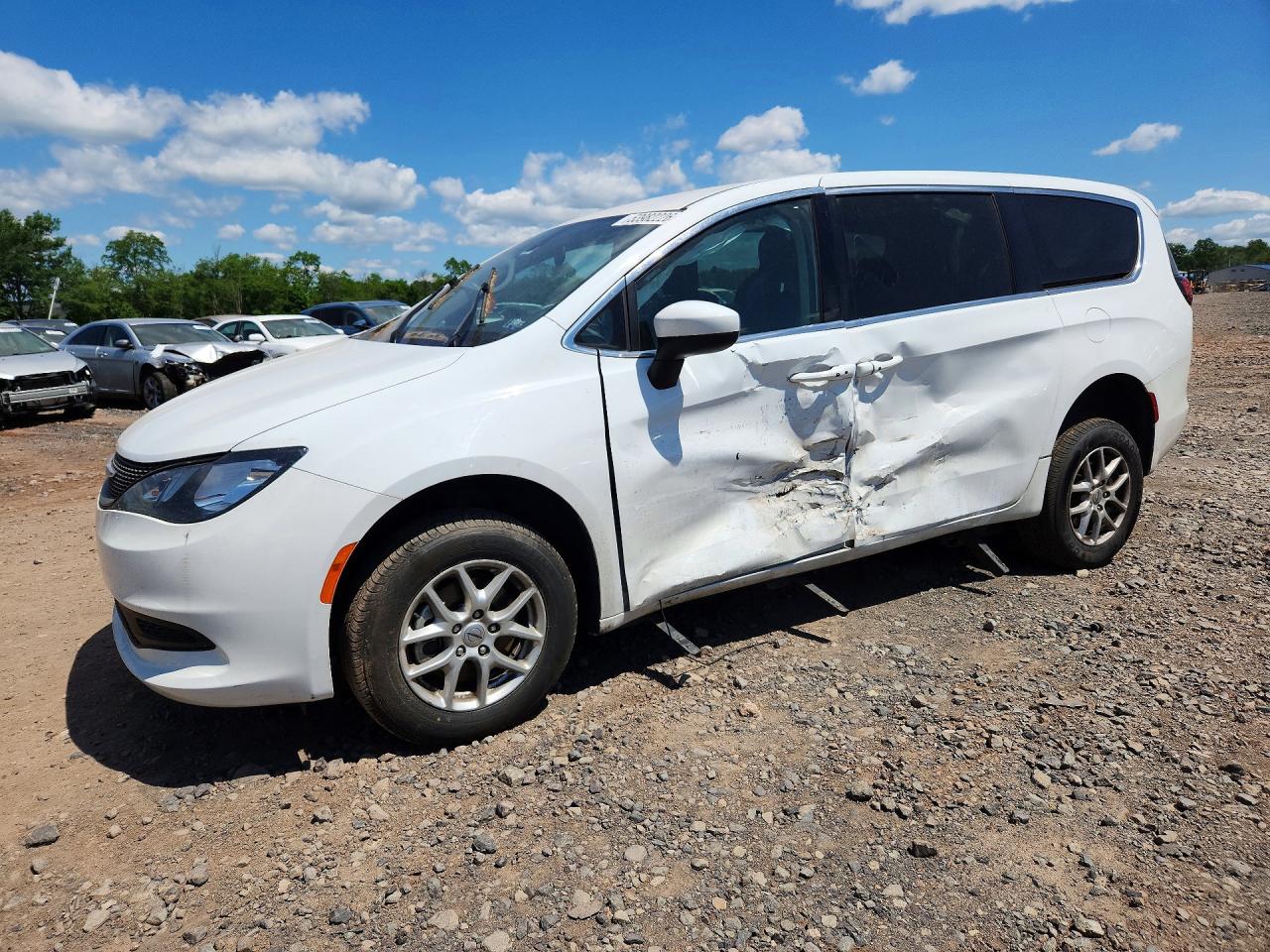 Salvage Chrysler Minivan Image
