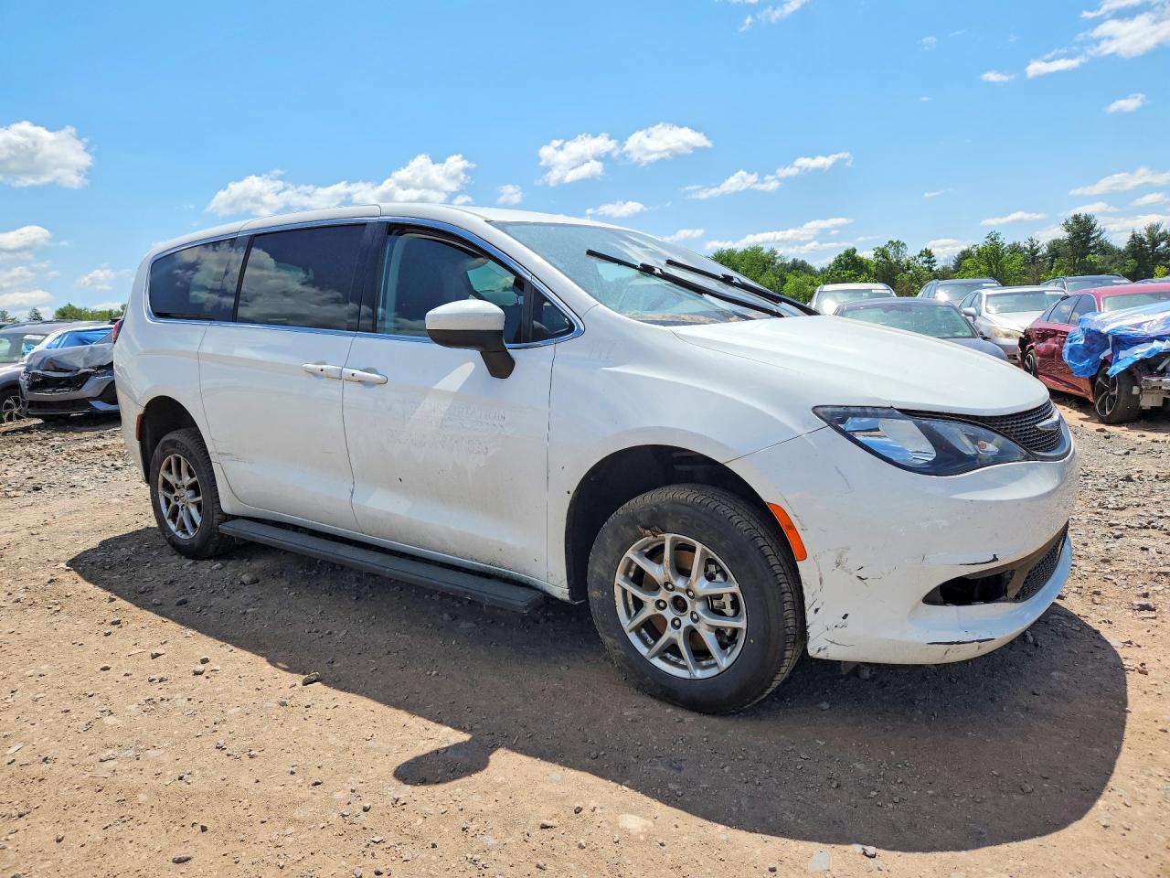 Chrysler Minivan Lx