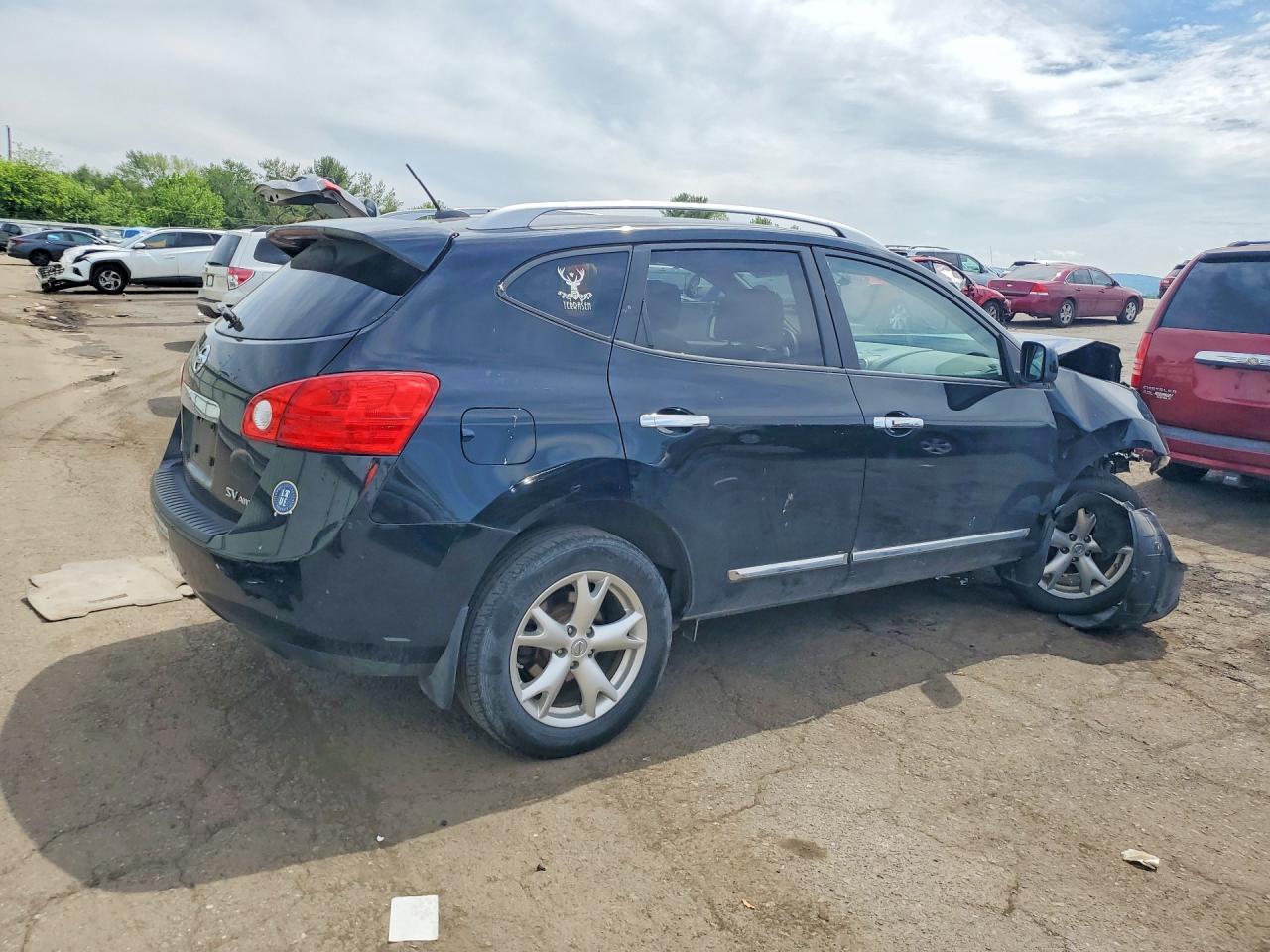 Nissan Rogue S