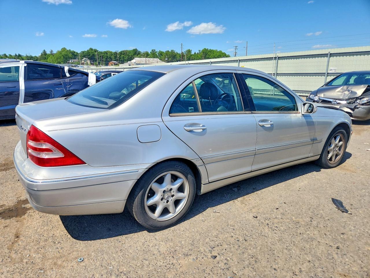 Mercedes-Benz C-Class 240 4matic