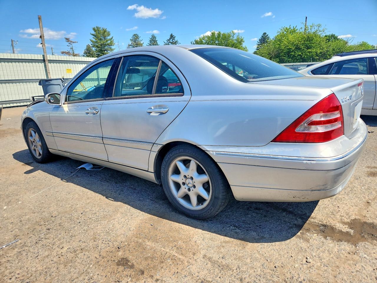 Mercedes-Benz C-Class 240 4matic
