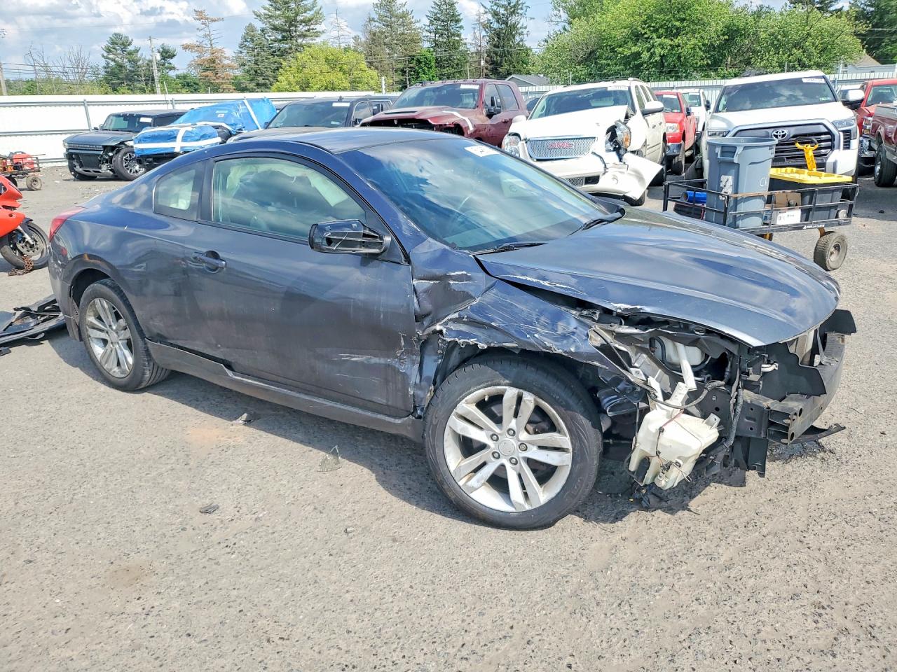 Nissan Altima S