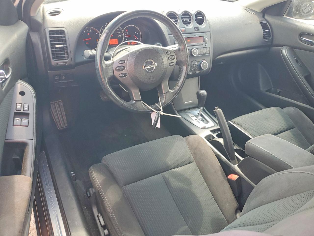 Nissan Altima S