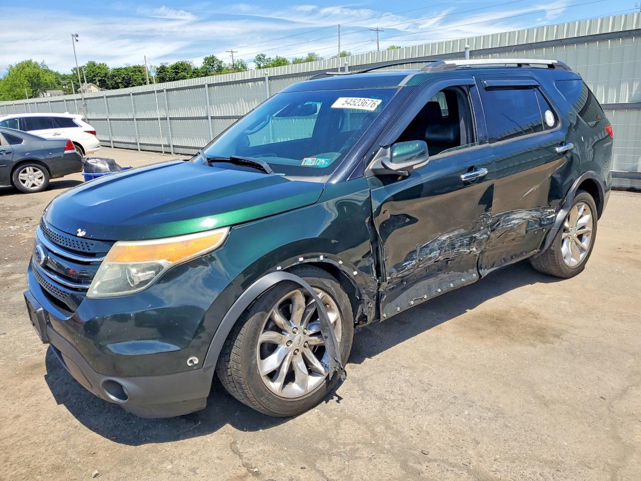 Salvage Ford Explorer Image