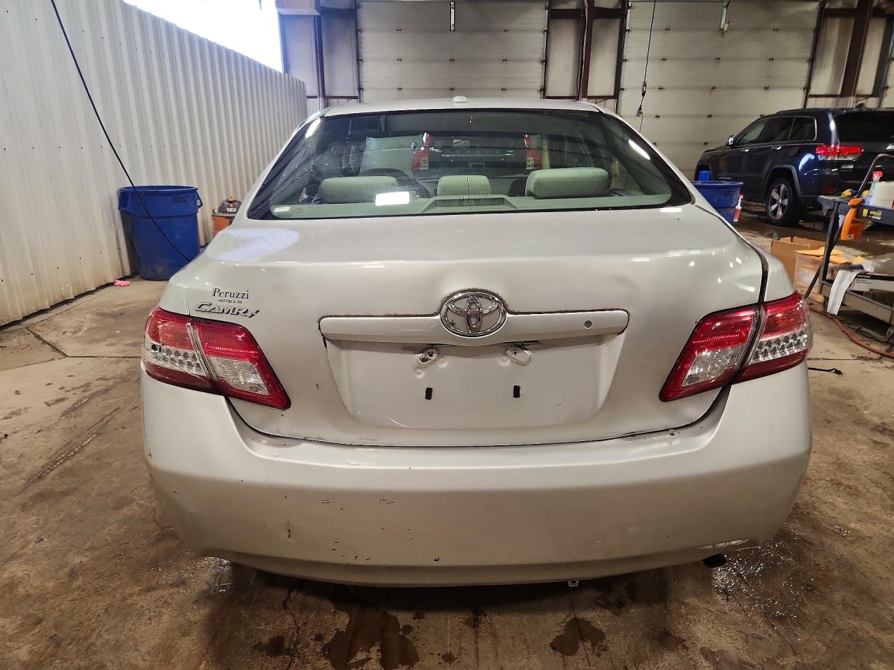 Toyota Camry Base
