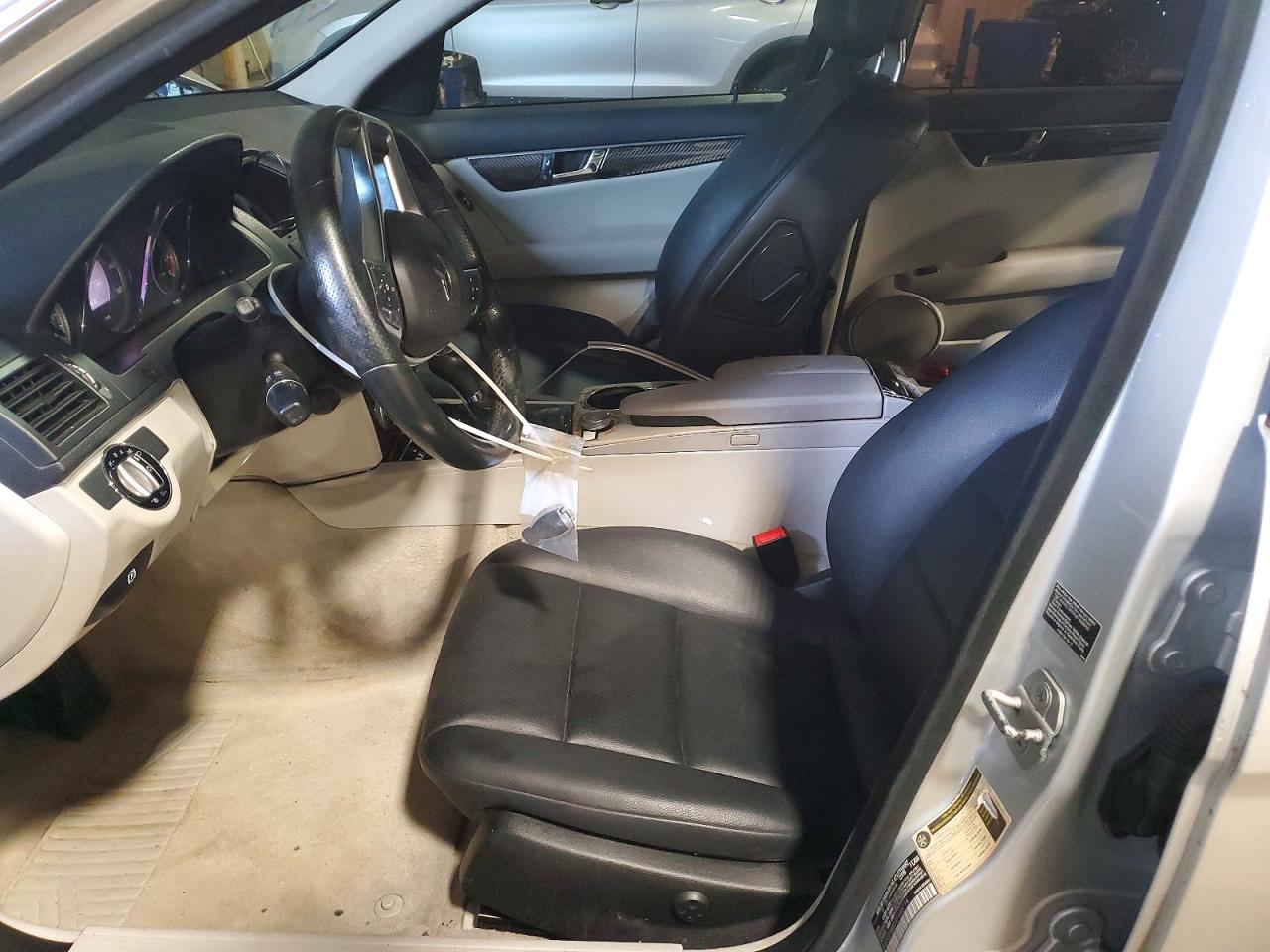 Mercedes-Benz C-Class 300 4matic