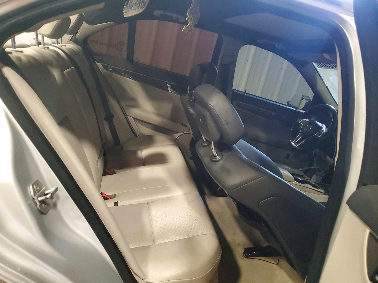 Mercedes-Benz C-Class 300 4matic