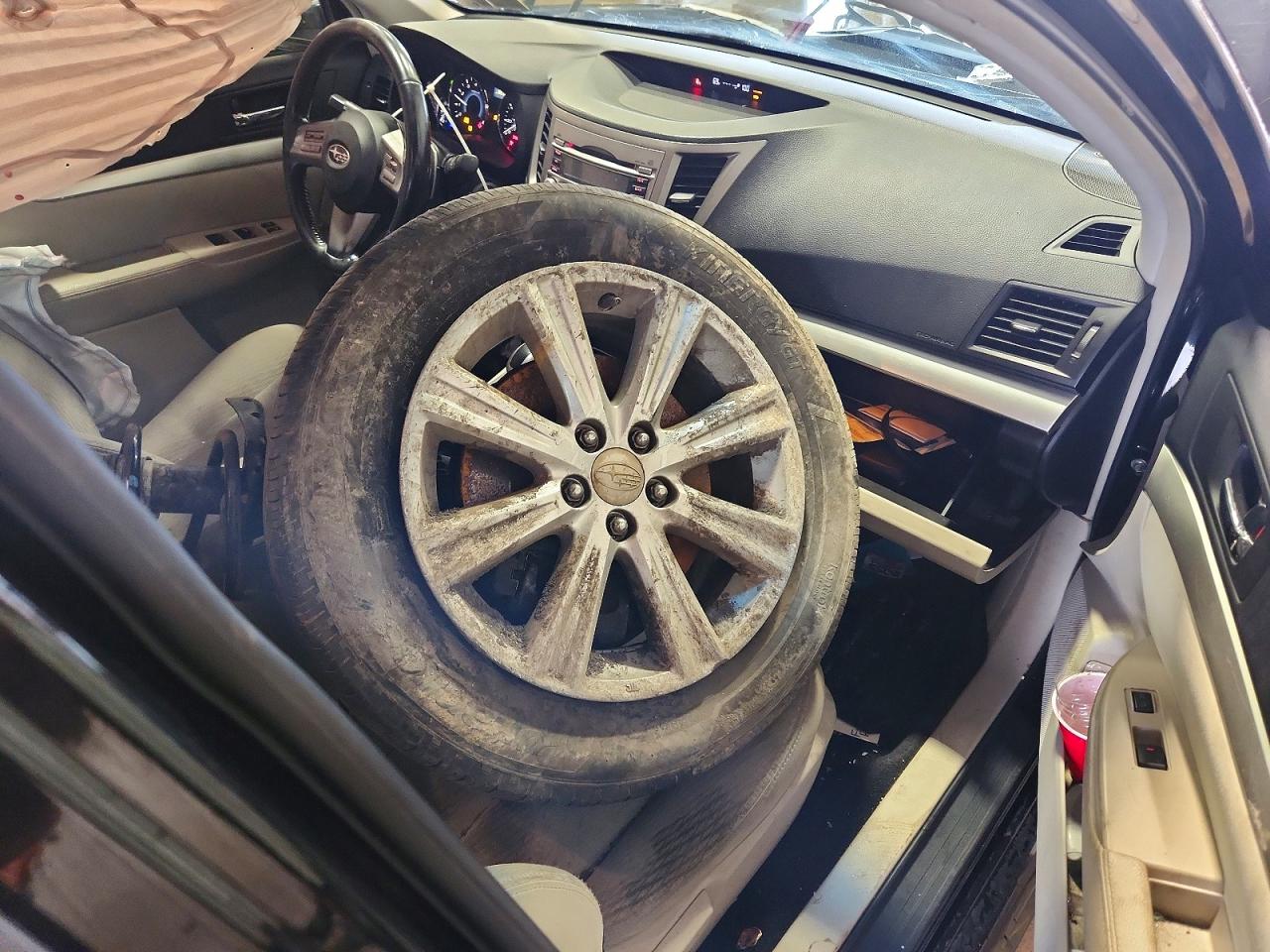 Subaru Legacy 2.5i Premium