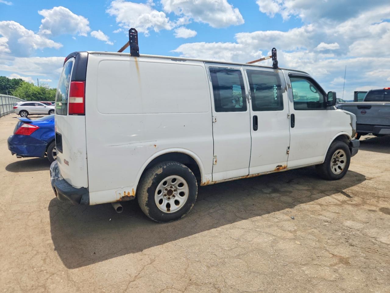 GMC Savana G1500