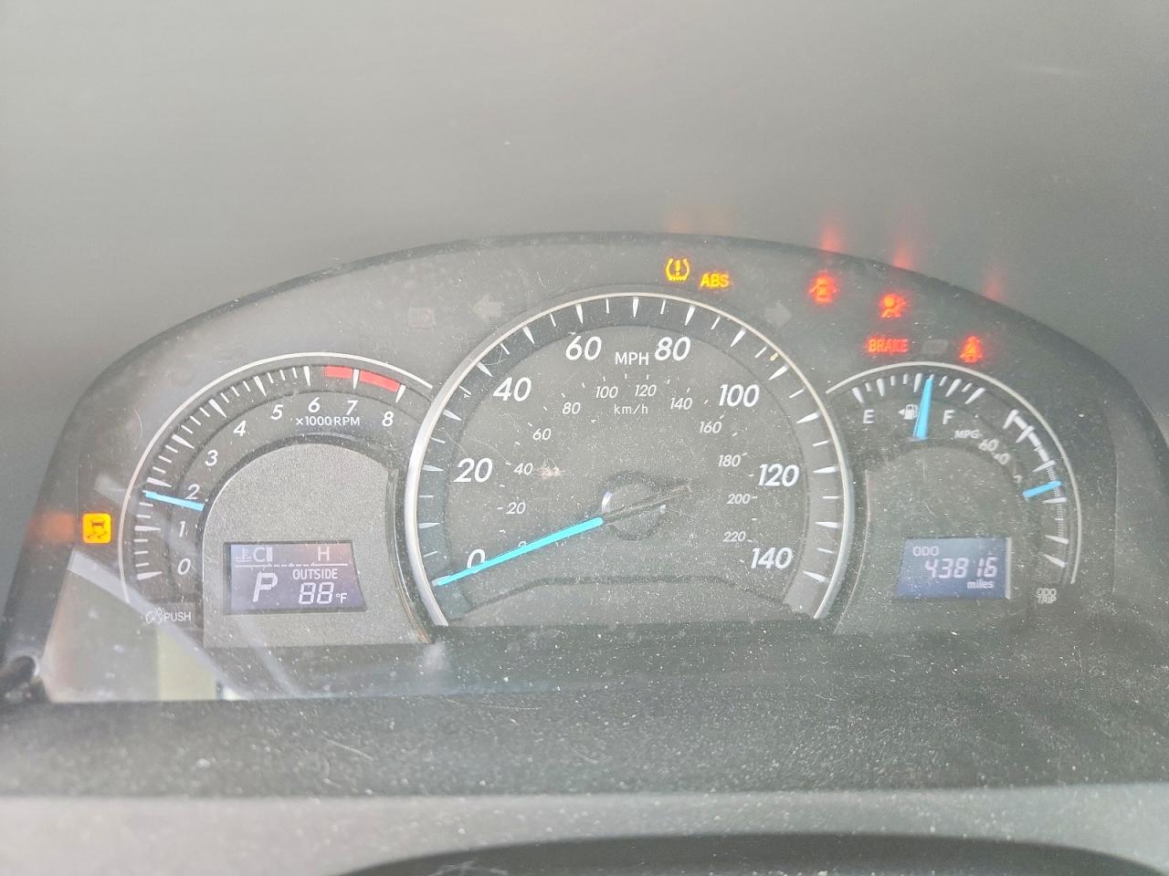 Toyota Camry Le