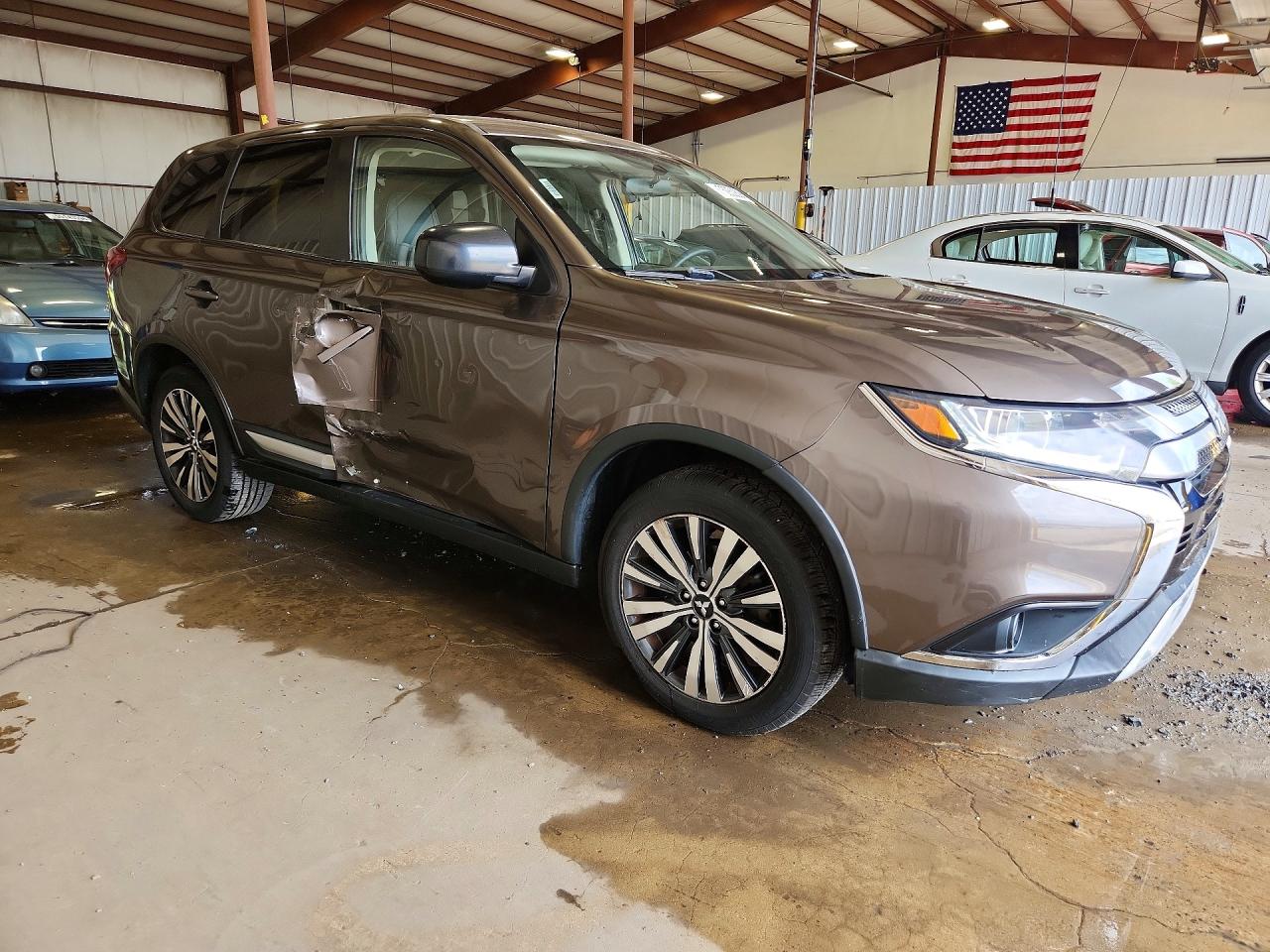 Mitsubishi Outlander Es