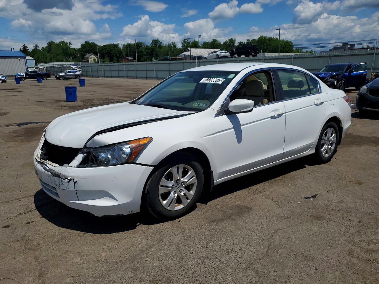 Salvage Honda Accord Image