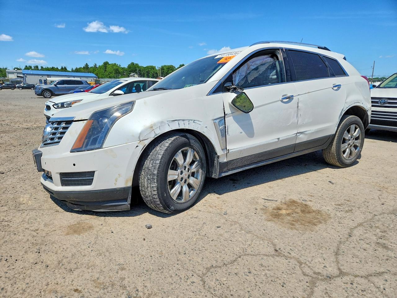 Salvage Cadillac SRX Image