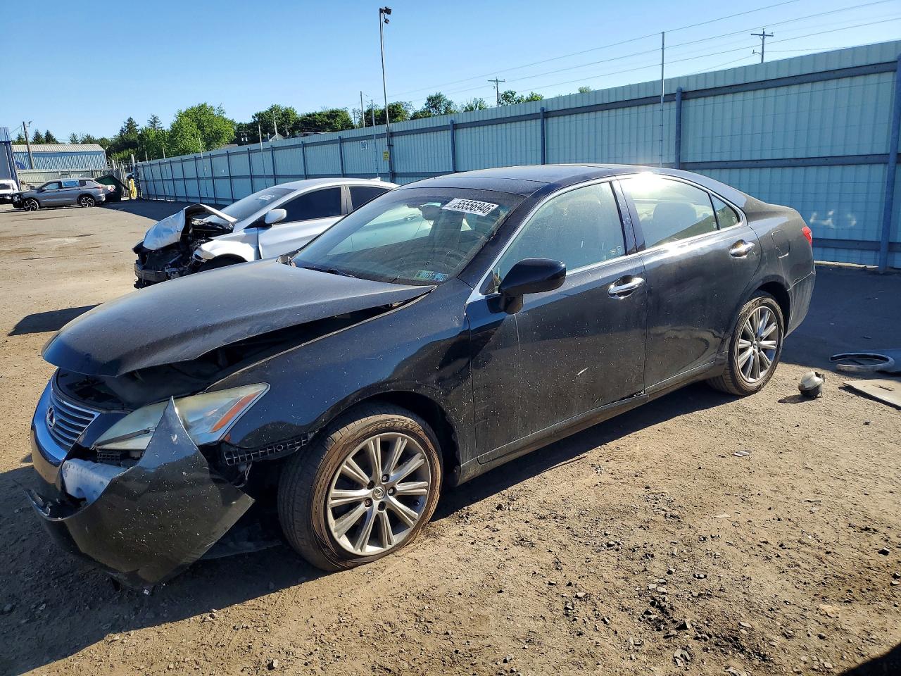 Salvage Lexus Es Image