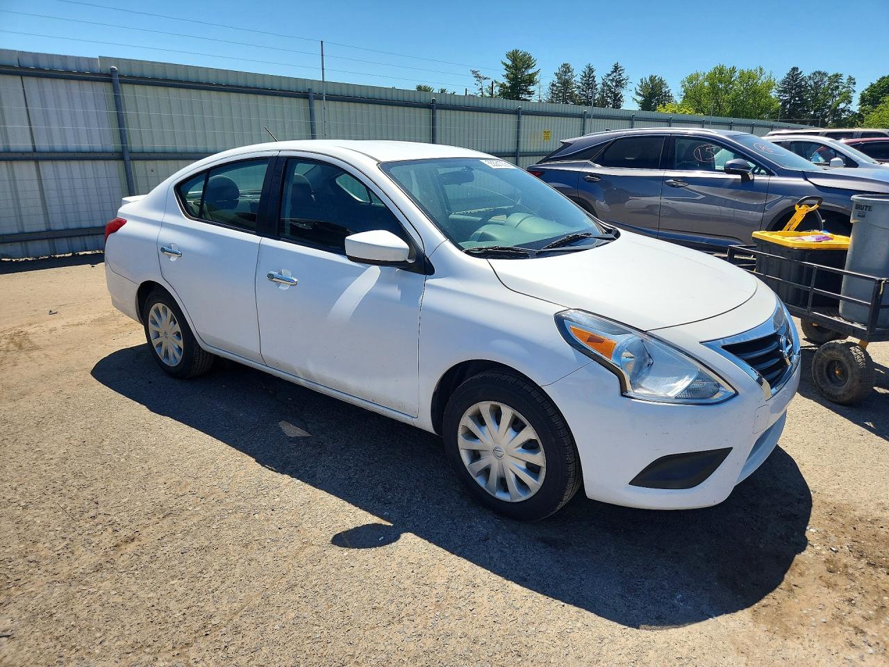 Nissan Versa 1.6 Sv