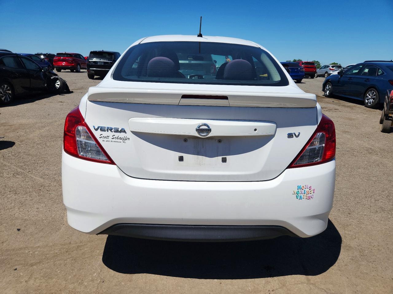 Nissan Versa 1.6 Sv