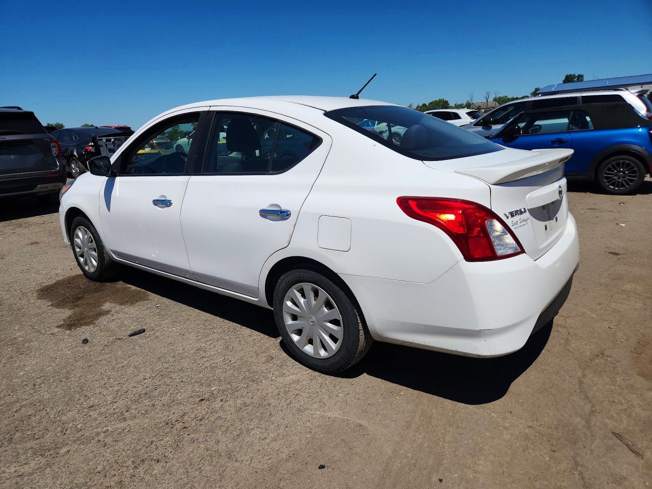 Nissan Versa 1.6 Sv
