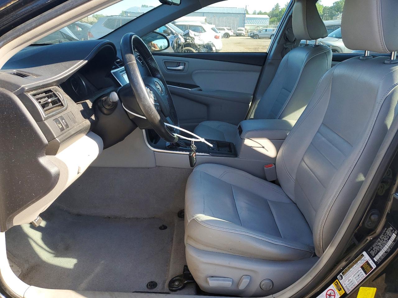 Toyota Camry Xle