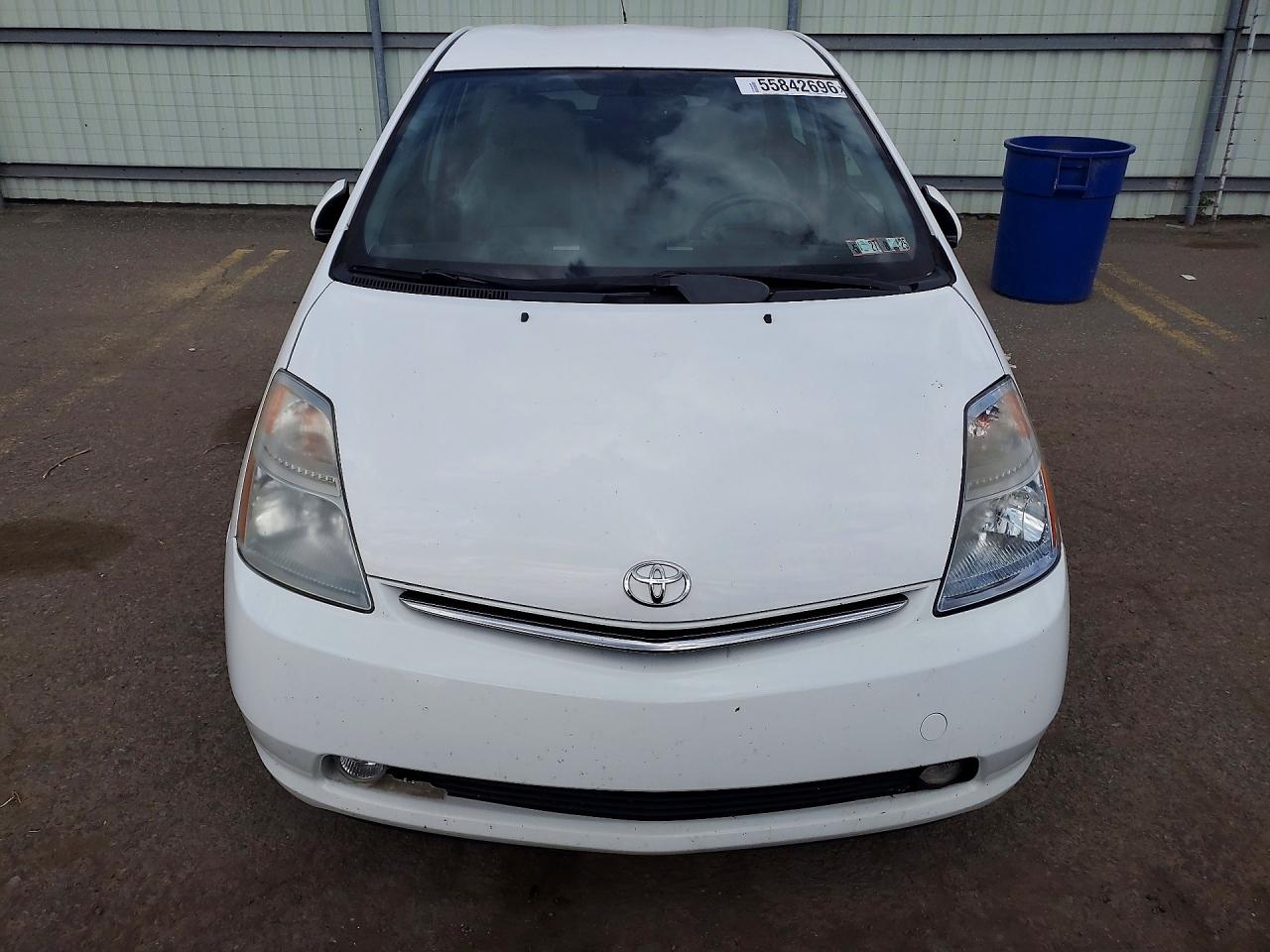 Toyota Prius Base