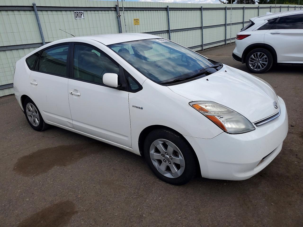 Toyota Prius Base
