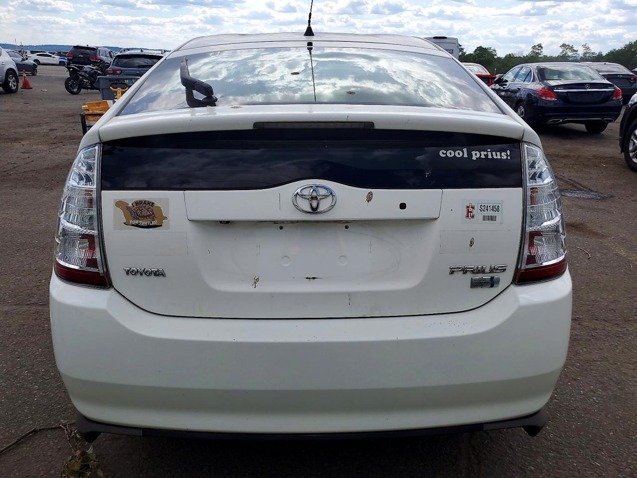 Toyota Prius Base