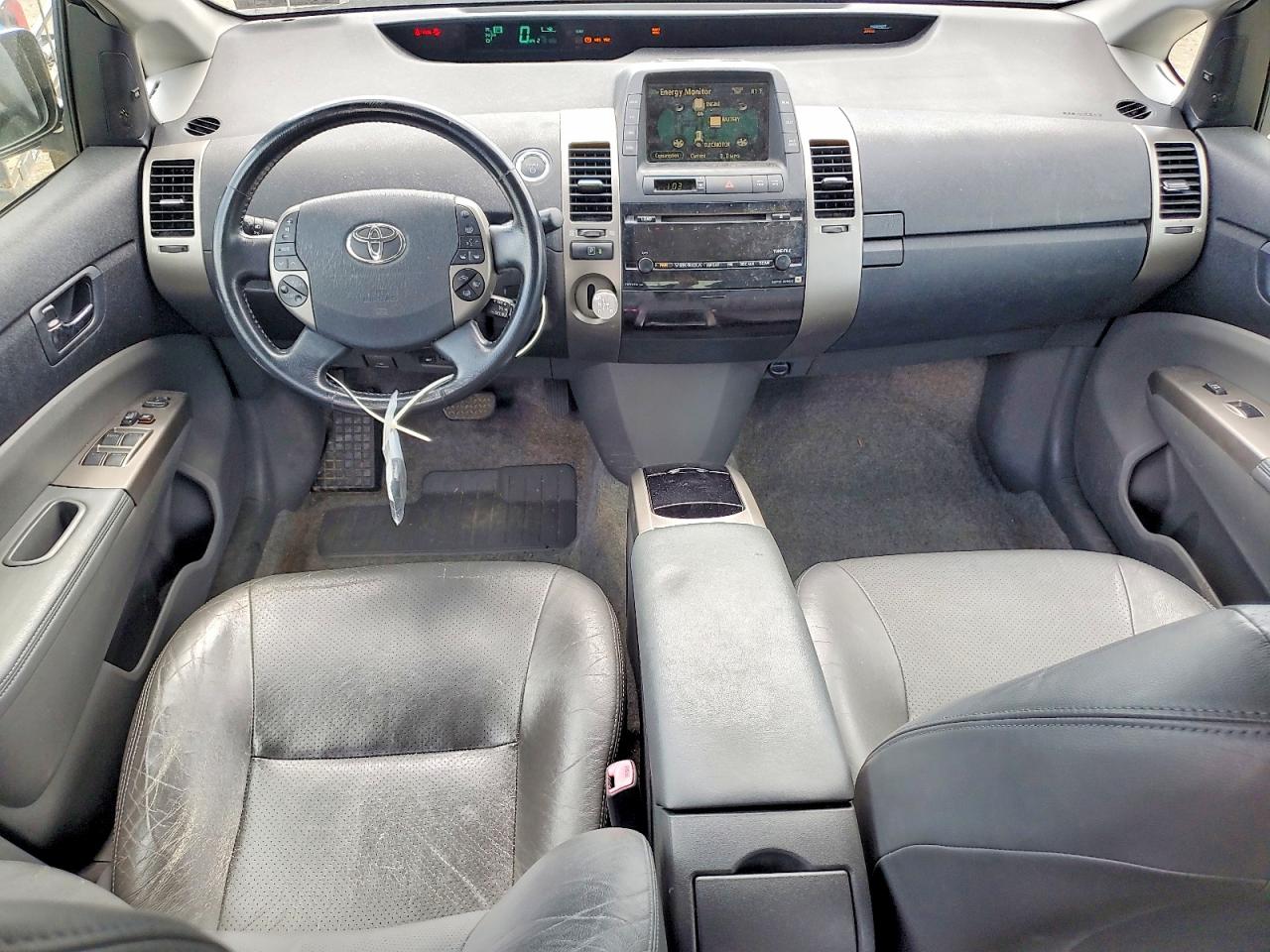 Toyota Prius Base