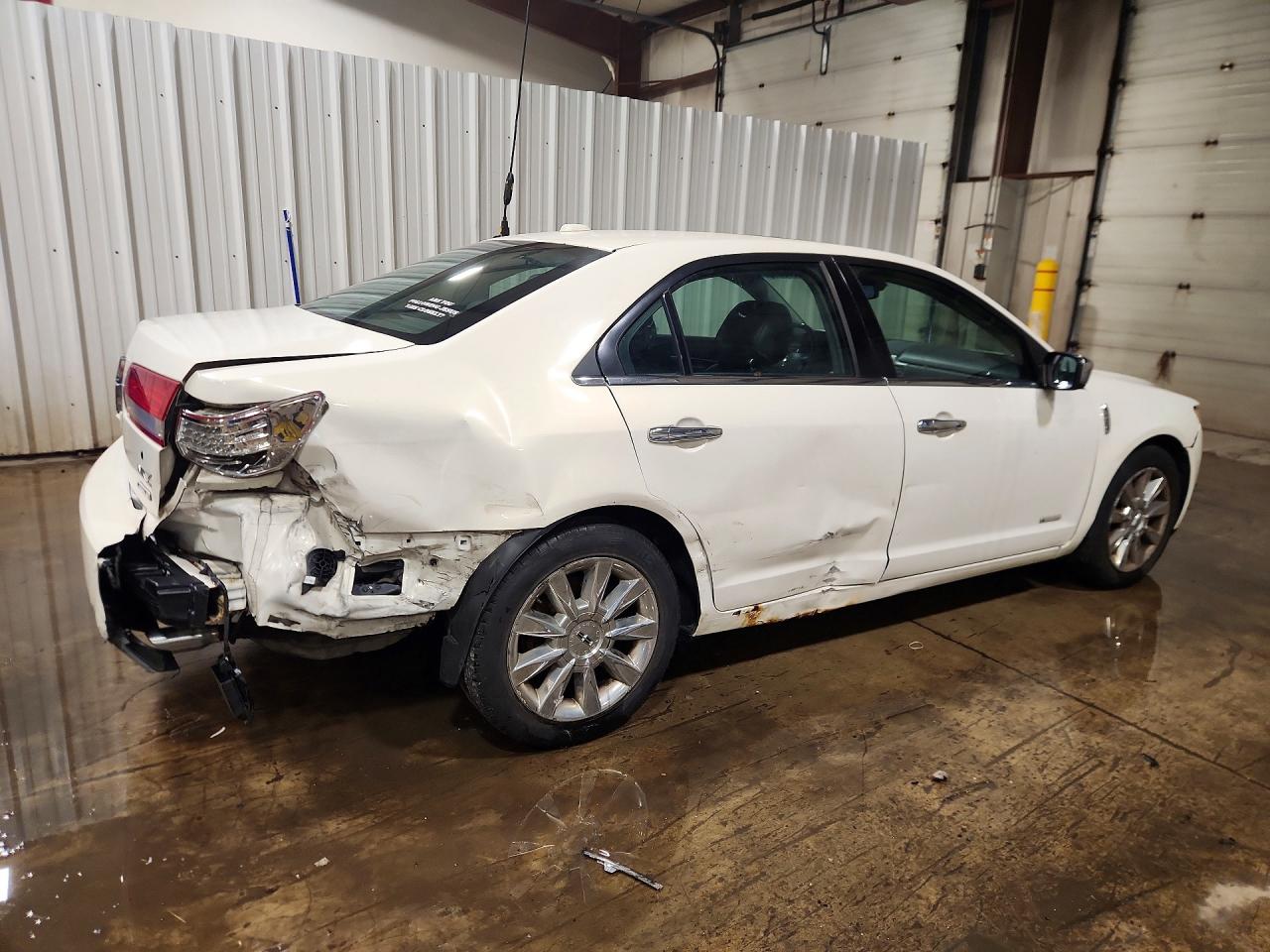 Lincoln MKZ Hybrid