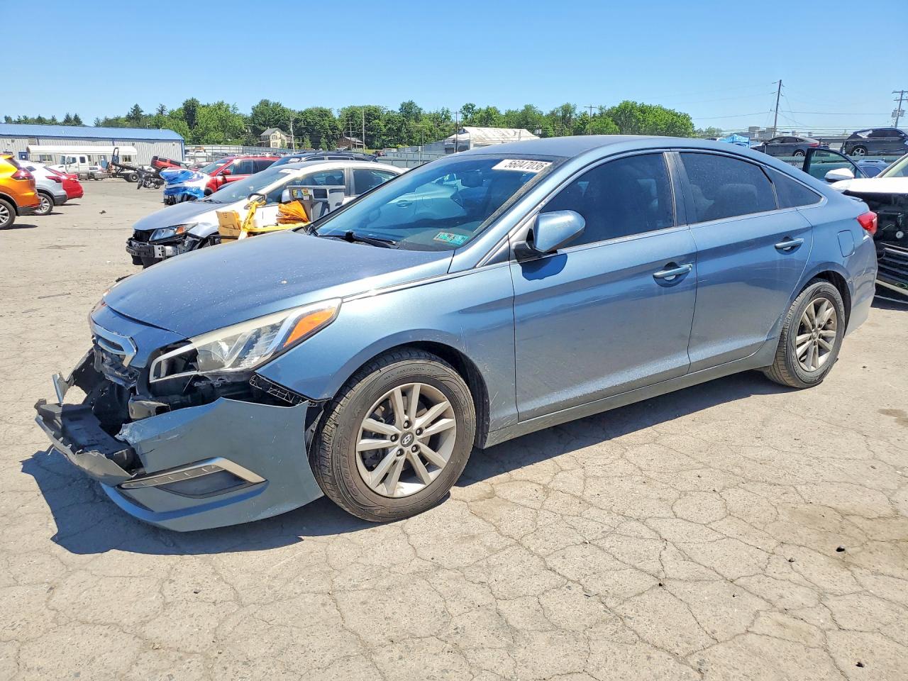 Salvage Hyundai SONATA Image