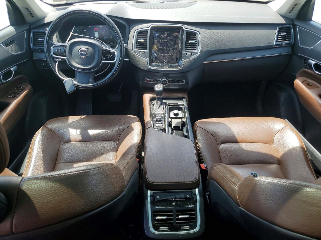 Volvo XC90 T6 Momentum