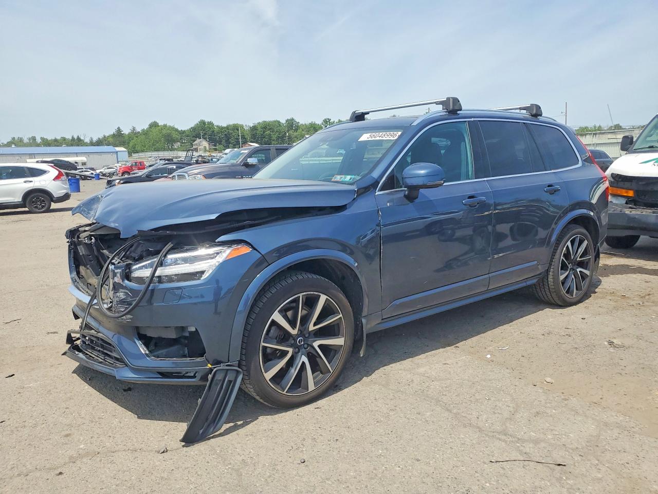 Salvage Volvo XC90 Image