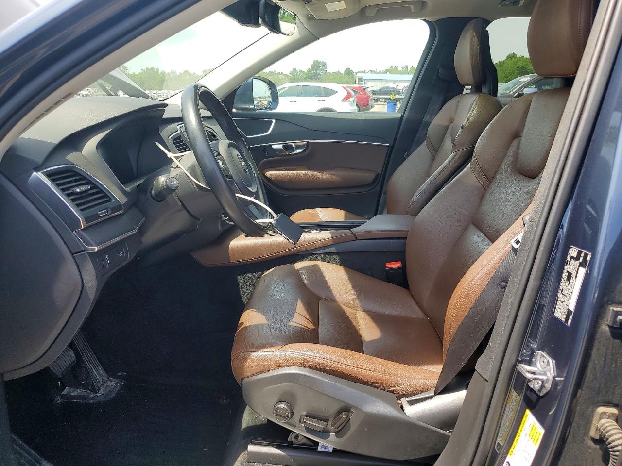 Volvo XC90 T6 Momentum