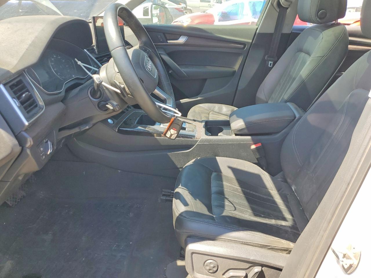 Audi Q5 Premium 40