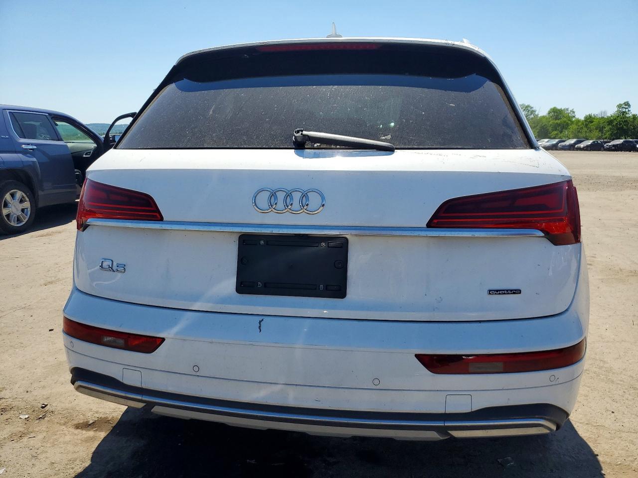 Audi Q5 Premium 40