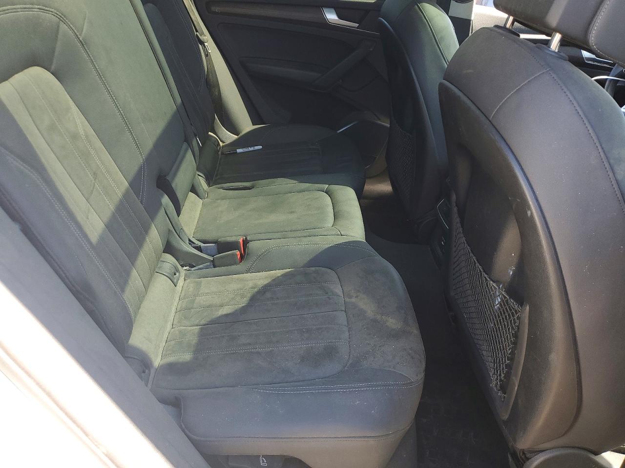 Audi Q5 Premium 40