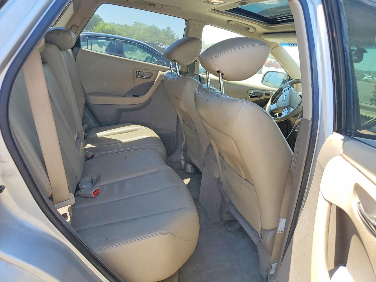 Nissan Murano S