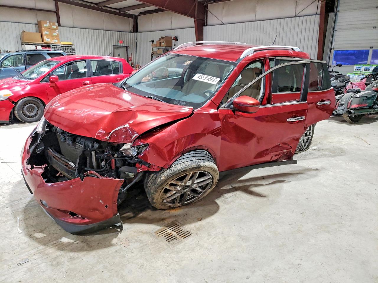 Salvage Nissan Rogue Image