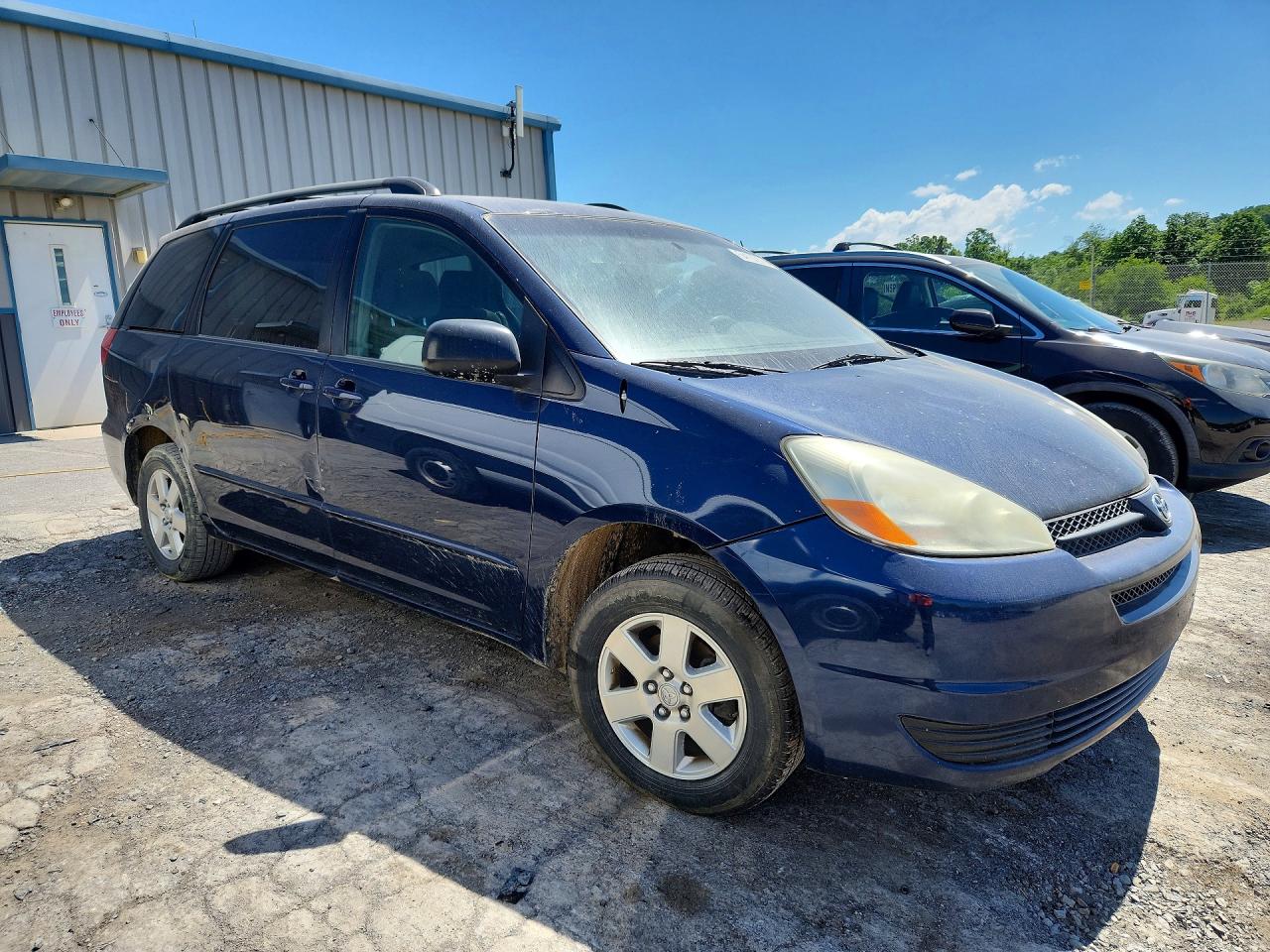 Toyota Sienna Le 7 Passenger