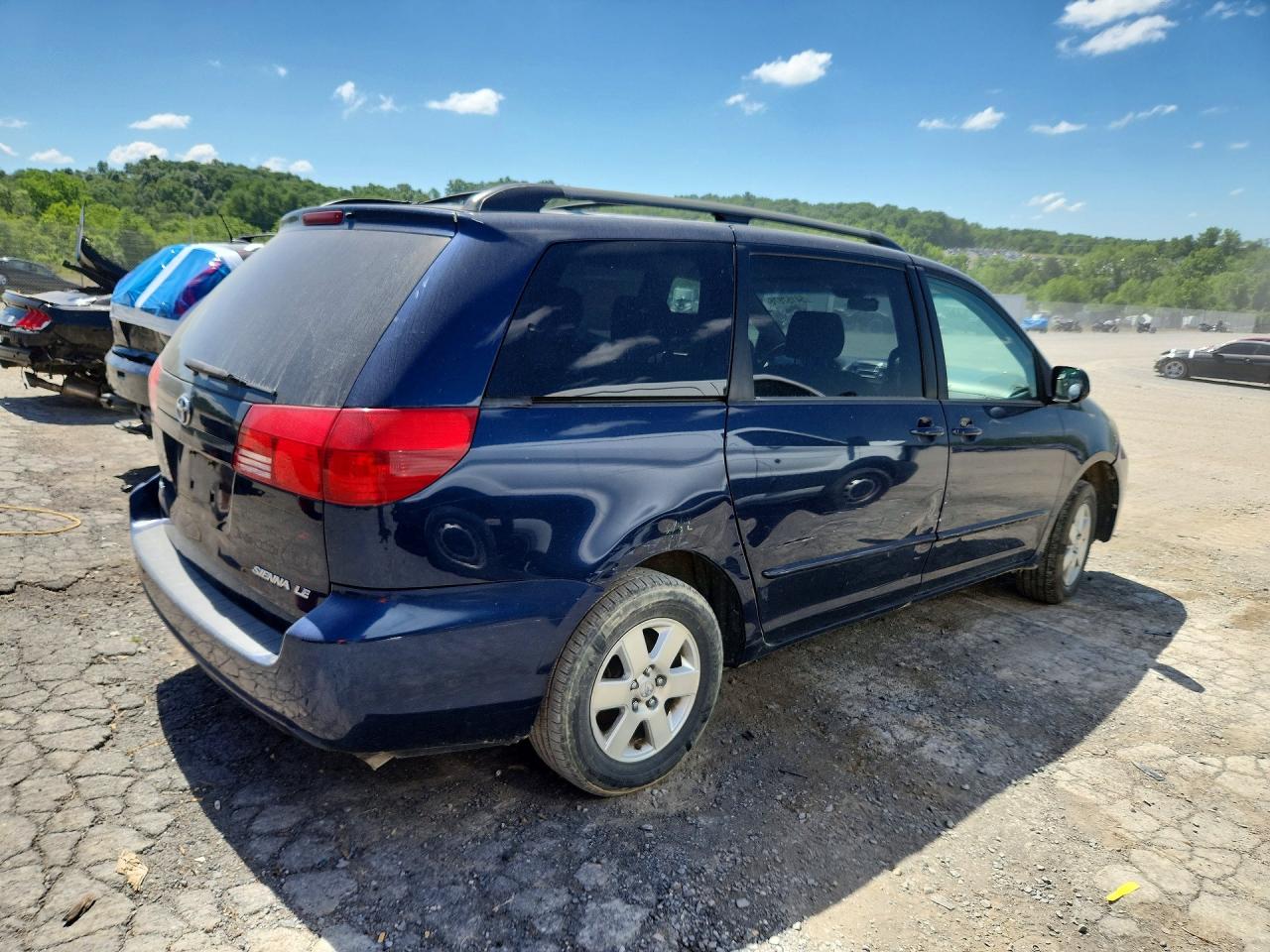 Toyota Sienna Le 7 Passenger