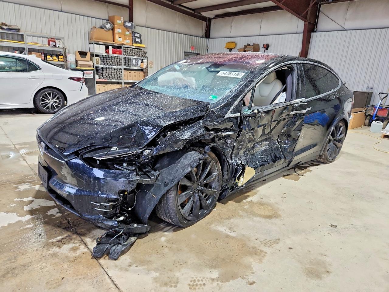 Salvage Tesla Model X Image